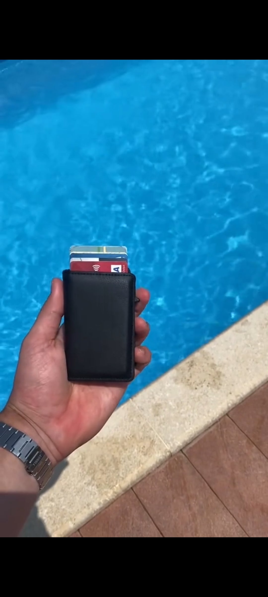 Amazing Wallet Available in Stock| Buy 1 Get 1